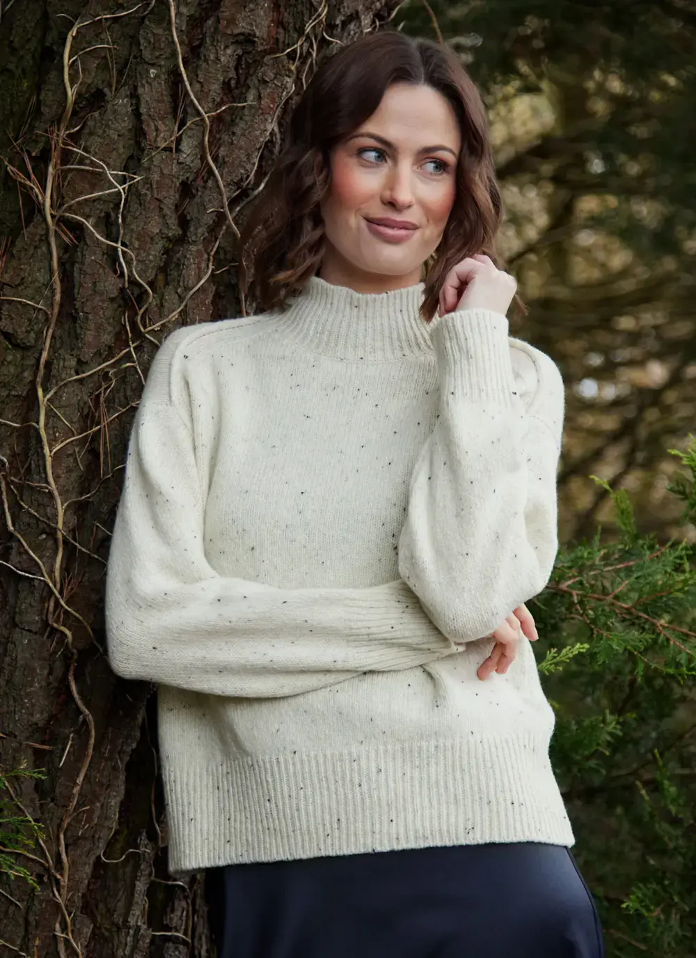 Mia Wool Cashmere Hand Linked Turtleneck Sweater in Snowdrop